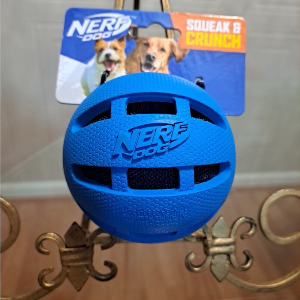 - Brand New Squek & Crunch Nerf Ball.